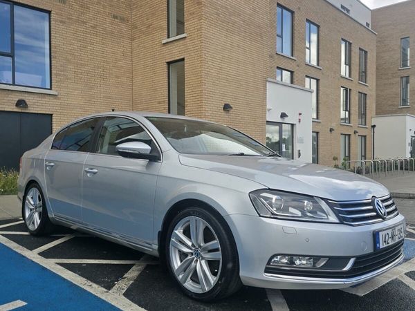 Volkswagen Passat Saloon, Diesel, 2014, Silver