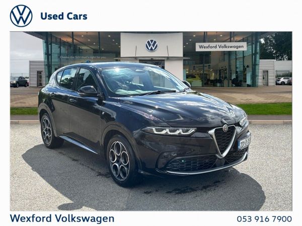 Alfa Romeo Tonale Hatchback, Petrol, 2023, Black