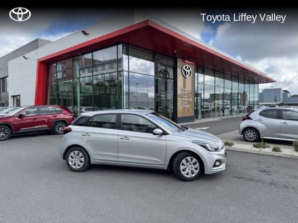 Hyundai i20 Hatchback, Petrol, 2020, Grey