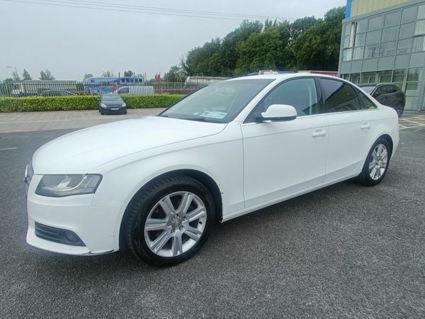 Audi A4 Saloon, Diesel, 2011, White