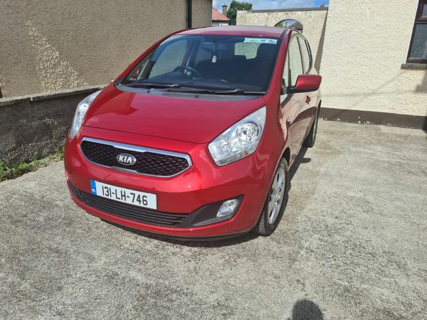 Kia Venga MPV, Diesel, 2013, Red