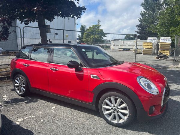 Mini Cooper Hatchback, Petrol, 2018, Red