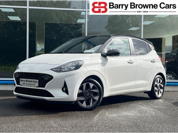 Hyundai i10 Hatchback, Petrol, 2024, White