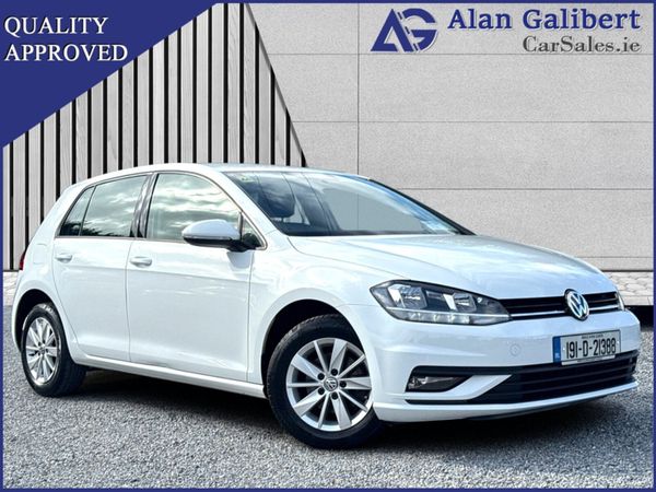Volkswagen Golf Hatchback, Petrol, 2019, White