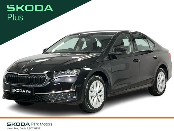 Skoda Octavia Saloon, Diesel, 2024, Black