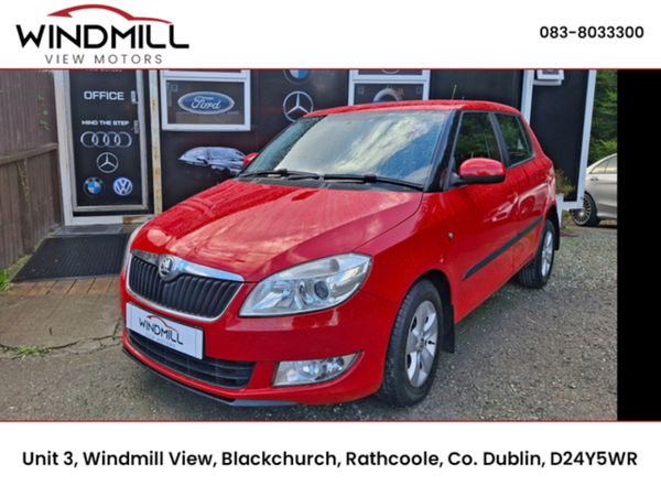 Skoda Fabia Hatchback, Diesel, 2014, Red