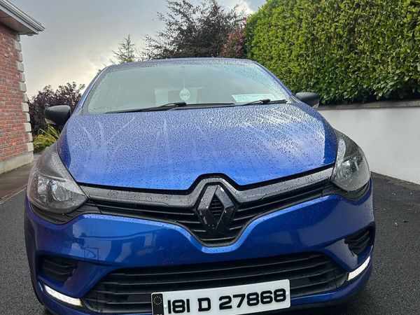 Renault Clio Hatchback, Petrol, 2018, Blue