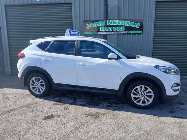 Hyundai Tucson SUV, Diesel, 2017, White