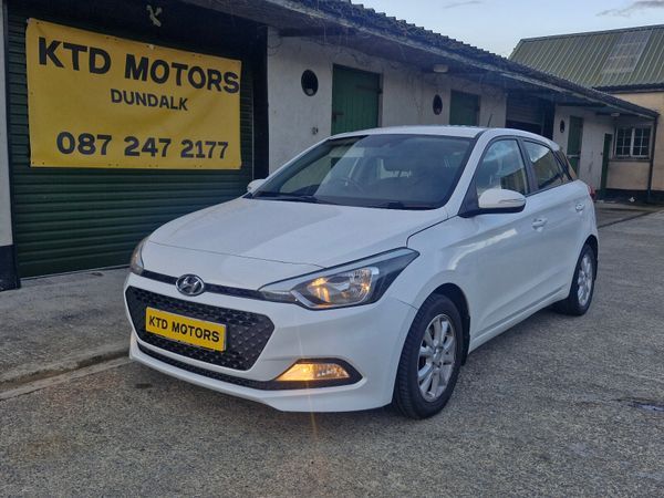 Hyundai i20 Hatchback, Diesel, 2017, White