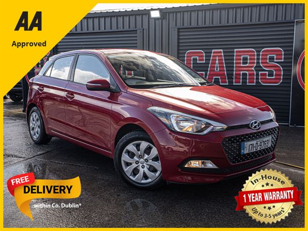 Hyundai i20 Hatchback, Petrol, 2017, Red