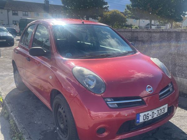 Nissan Micra Hatchback, Petrol, 2006, Red