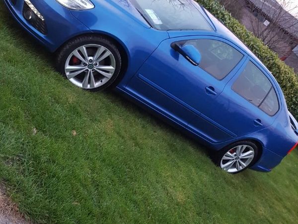 Skoda Octavia Hatchback, Diesel, 2011, Blue