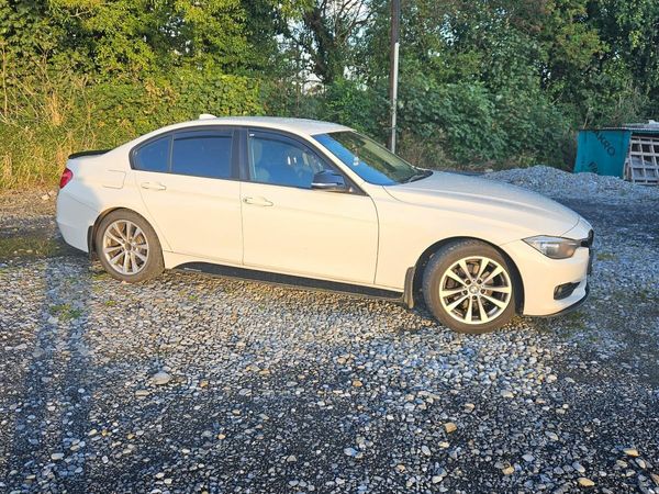 BMW 3-Series Saloon, Diesel, 2015, White