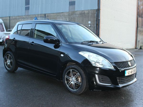 Suzuki Swift Hatchback, Petrol, 2014, Black