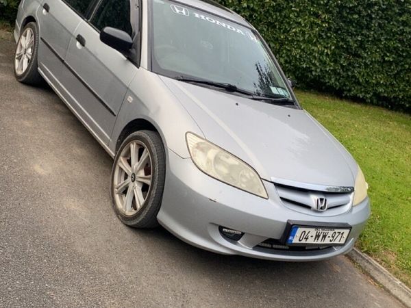Honda Civic Saloon, Petrol, 2004, Silver