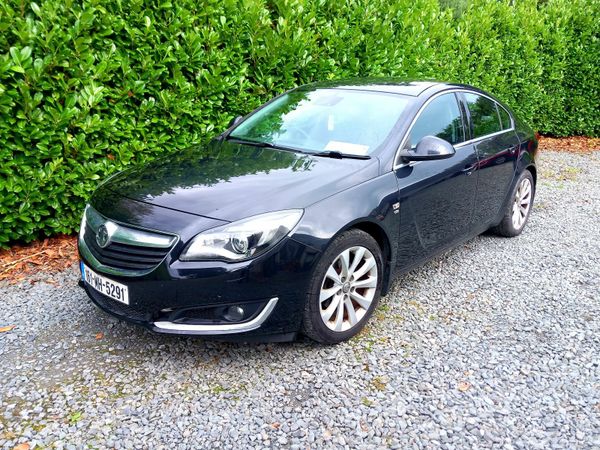 Vauxhall Insignia Hatchback, Diesel, 2016, Black
