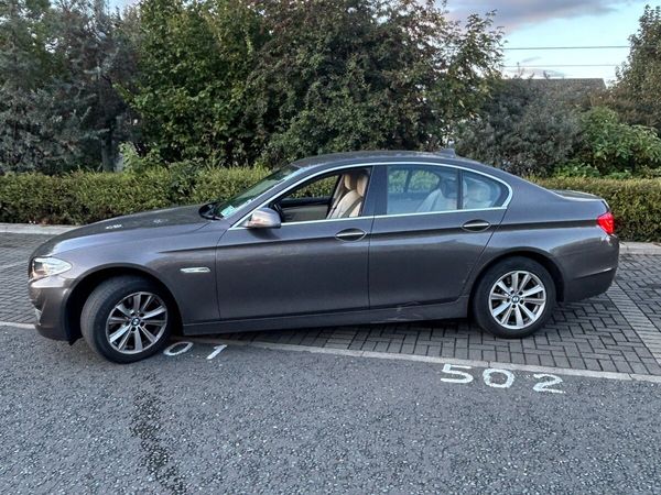 BMW 5-Series Saloon, Diesel, 2011, Brown