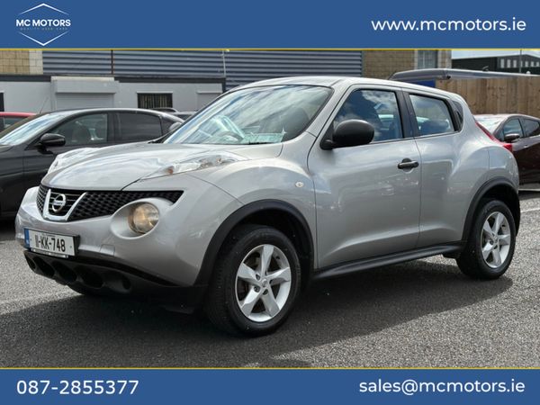 Nissan Juke Hatchback, Petrol, 2011, Silver