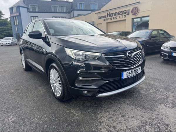 Opel Grandland X MPV, Petrol, 2019, Black