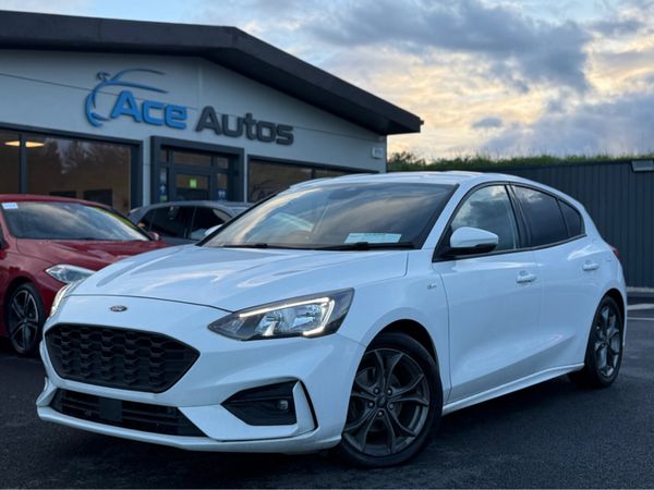 Ford Focus Estate, Petrol, 2019, White