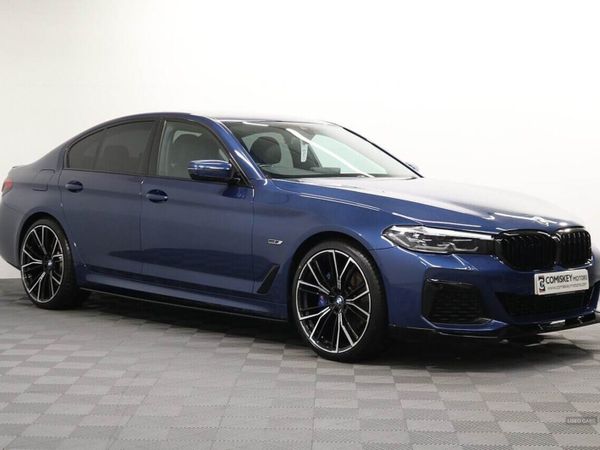 BMW 5-Series , Hybrid, 2022, Blue