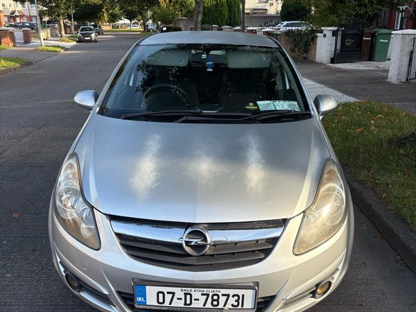 Opel Corsa Hatchback, Petrol, 2007, Silver