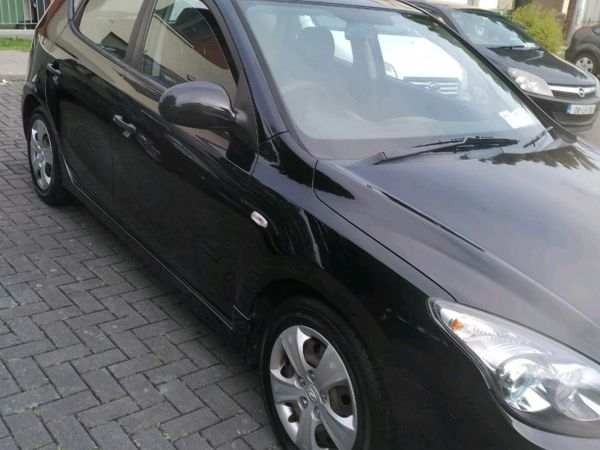 Hyundai i30 Hatchback, Petrol, 2011, Black