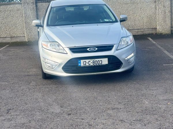 Ford Mondeo Hatchback, Diesel, 2012, Silver