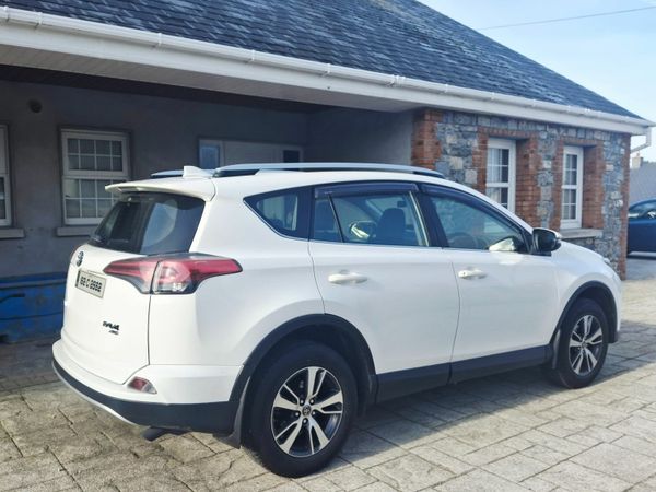 Toyota RAV4 SUV, Diesel, 2016, White