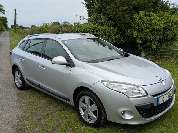 Renault Megane Estate, Diesel, 2012, Silver