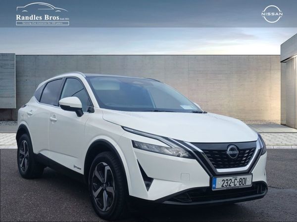 Nissan Qashqai MPV, Petrol Hybrid, 2023, White