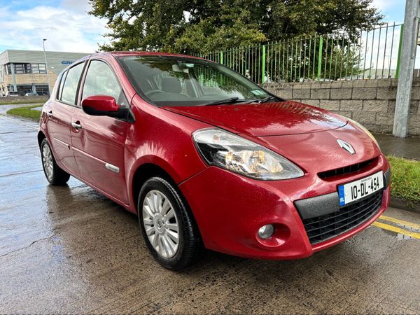 Renault Clio Hatchback, Ethanol Petrol, 2010, Red