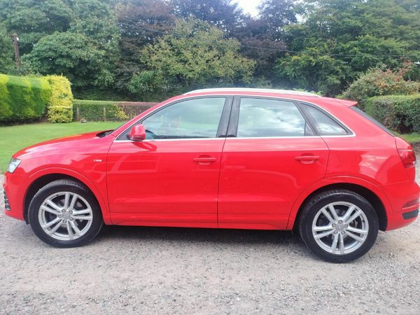 Audi Q3 SUV, Diesel, 2016, Red