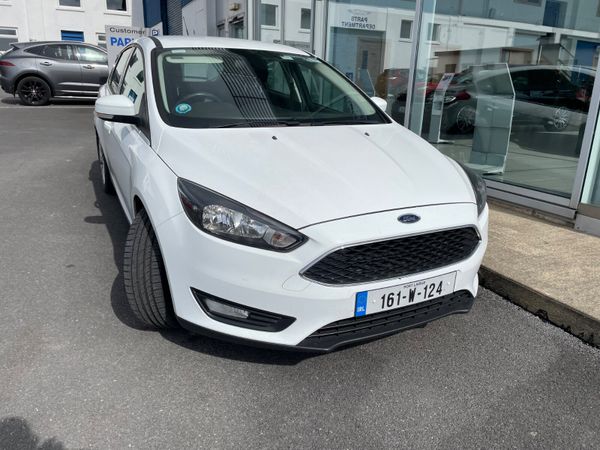 Ford Focus Hatchback, Diesel, 2016, White