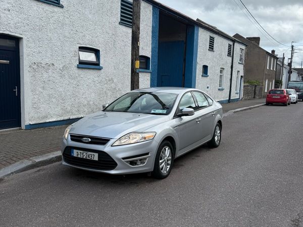 Ford Mondeo Hatchback, Diesel, 2011, Silver
