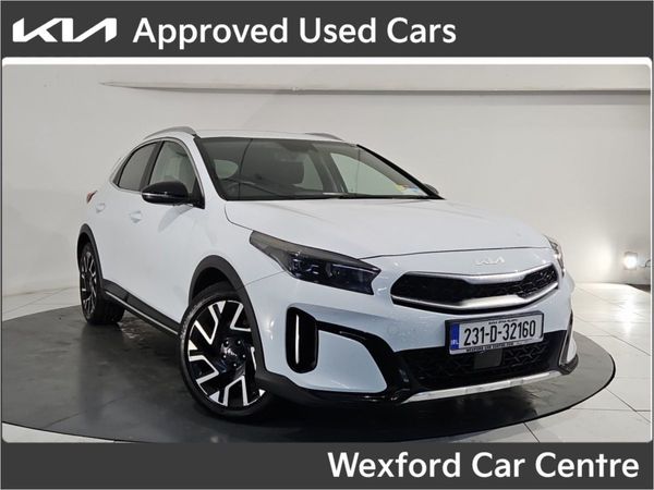 Kia XCeed Hatchback, Petrol Plug-in Hybrid, 2023, White