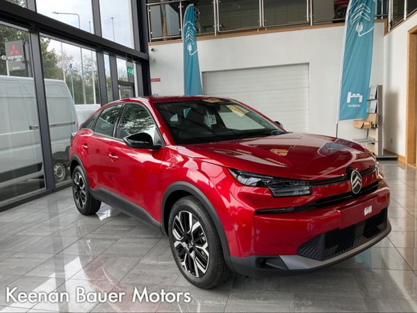 Citroen C4 Hatchback, Petrol Hybrid, 2025, Red
