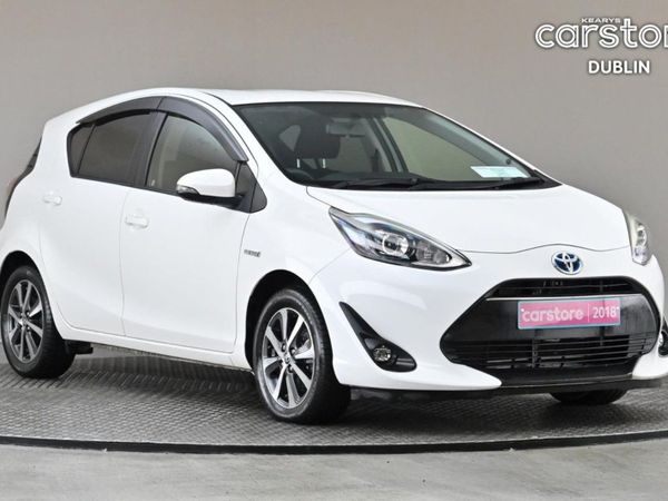 Toyota Aqua Hatchback, Petrol Hybrid, 2018, White