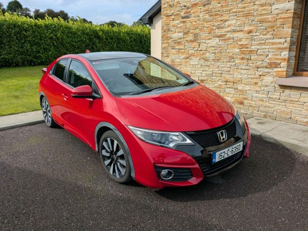 Honda Civic Hatchback, Diesel, 2015, Red