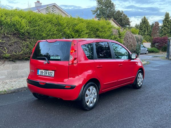 Nissan Note MPV, Petrol, 2009, Red