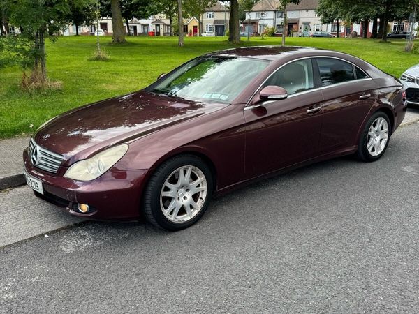 Mercedes-Benz CLS Coupe, Diesel, 2006, Red