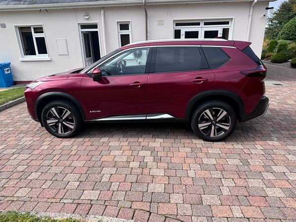 Nissan X-Trail SUV, Petrol, 2024, Red
