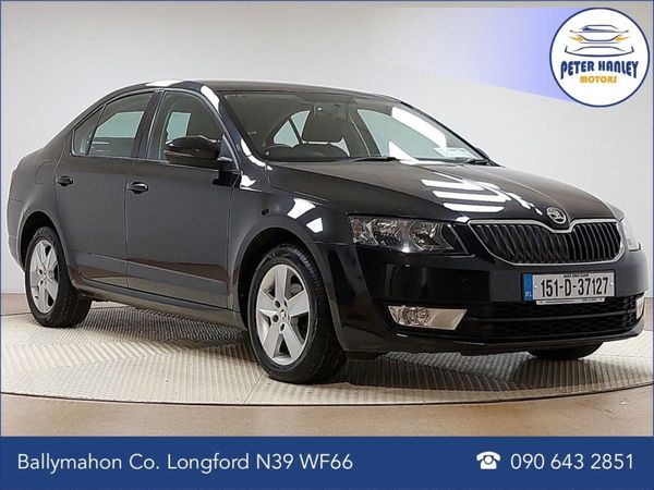 Skoda Octavia Saloon, Diesel, 2015, Black
