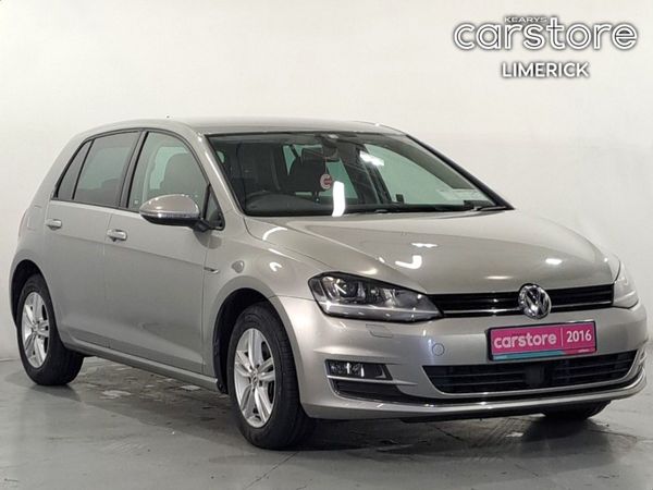Volkswagen Golf Hatchback, Petrol, 2016, Silver