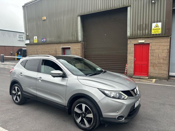 Nissan Qashqai SUV, Petrol, 2017, Grey