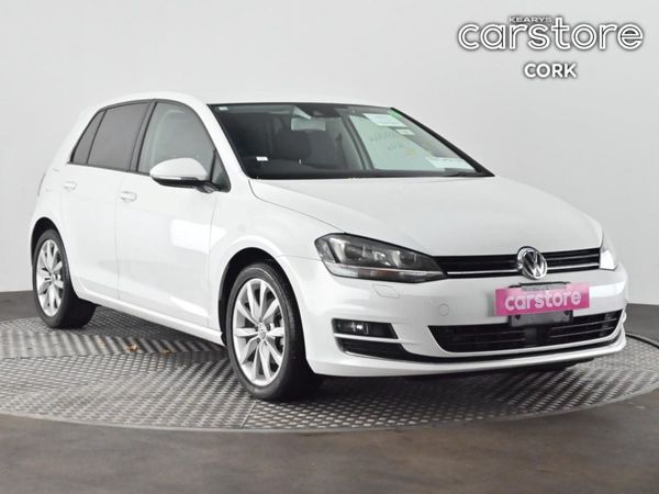 Volkswagen Golf Hatchback, Petrol, 2016, White