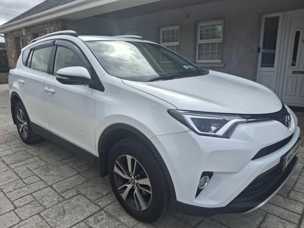 Toyota RAV4 SUV, Diesel, 2016, White