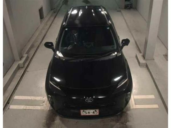 Toyota Yaris Cross Hatchback, Petrol, 2022, Black
