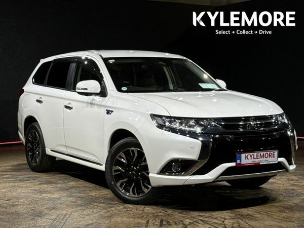 Mitsubishi Outlander SUV, Petrol Plug-in Hybrid, 2018, White