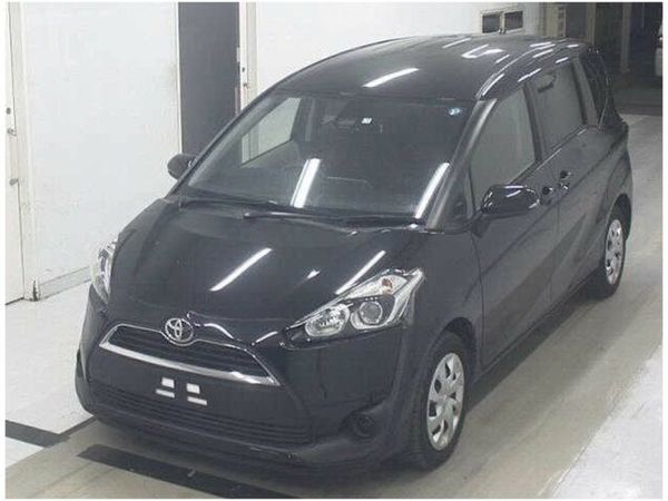 Toyota Sienta Hatchback, Petrol, 2017, Black